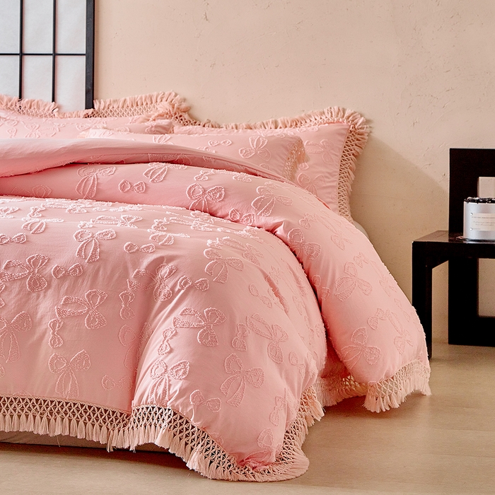 91家纺网 家纺一手货源 找家纺 缘生活 2025新款立体剪花流苏四件套 四季通用-新增花型 剪花蝴蝶结 流苏+粉色