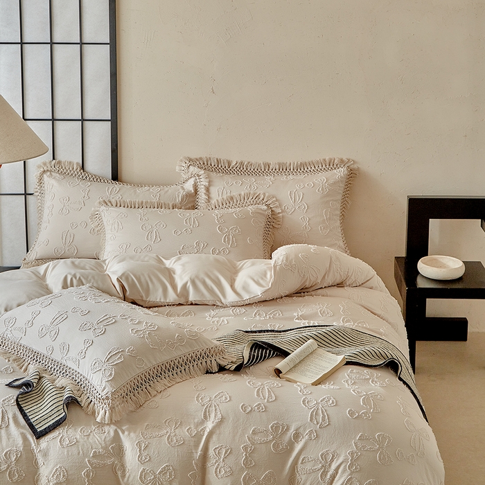 91家纺网 家纺一手货源 找家纺 缘生活 2025新款立体剪花流苏四件套 四季通用-新增花型 剪花蝴蝶结 流苏+卡其