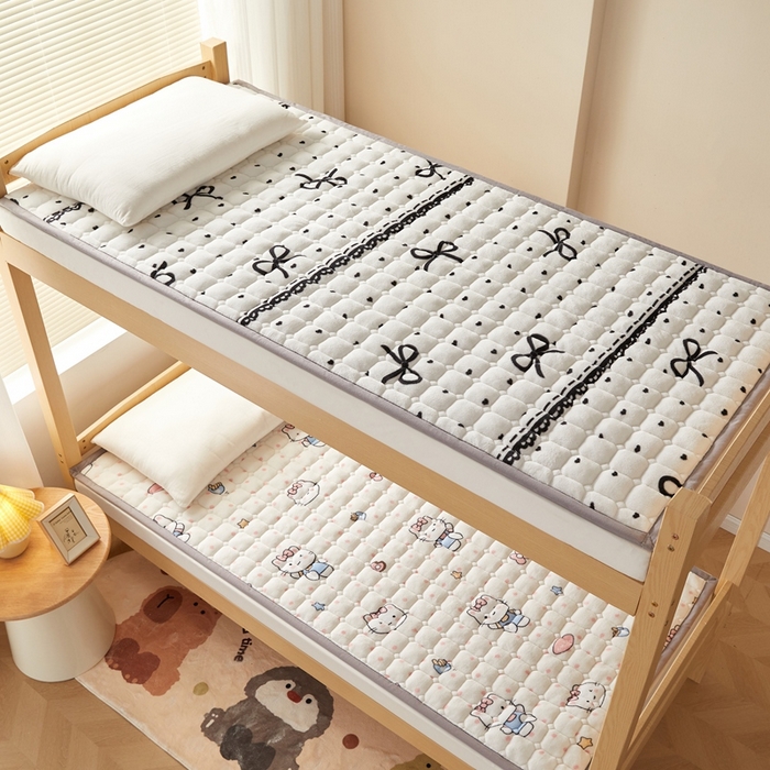 91家纺网 家纺一手货源 找家纺 元昊床垫 2025新款牛奶绒学生宿舍夹棉床垫直角防滑床垫 蝴蝶结