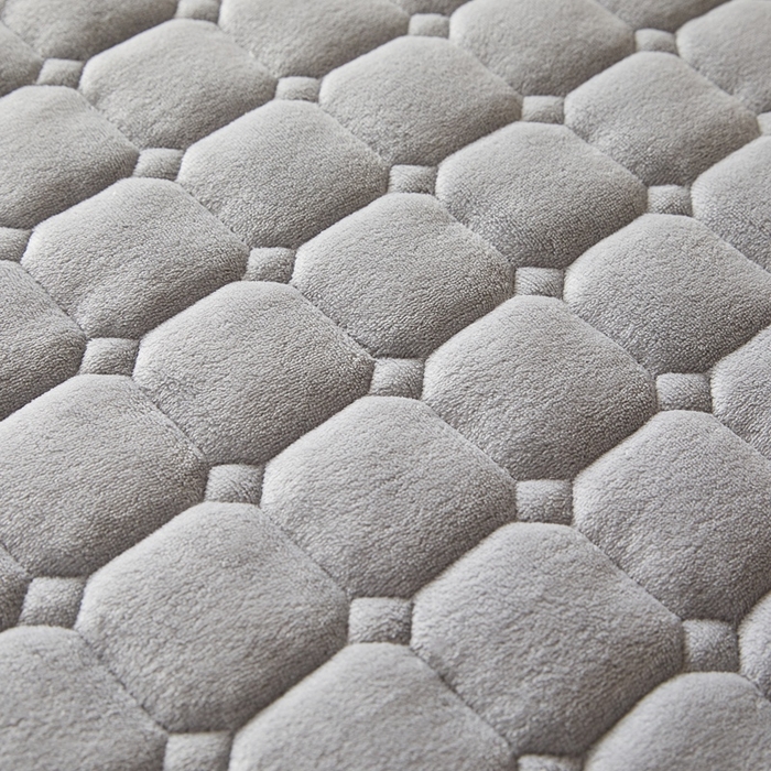 91家纺网 家纺一手货源 找家纺 元昊床垫 2025新款牛奶绒学生宿舍夹棉床垫直角防滑床垫 大自然-灰