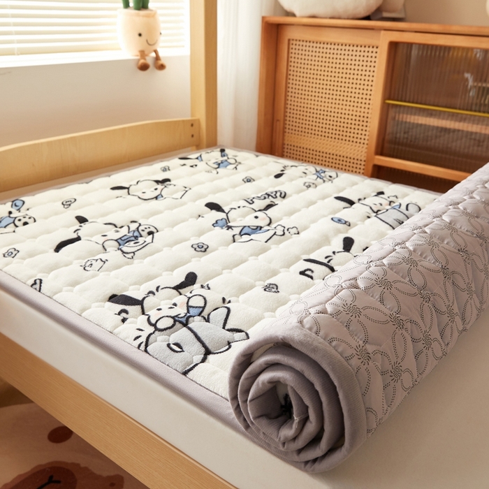 91家纺网 家纺一手货源 找家纺 元昊床垫 2025新款牛奶绒学生宿舍夹棉床垫直角防滑床垫 大耳朵狗