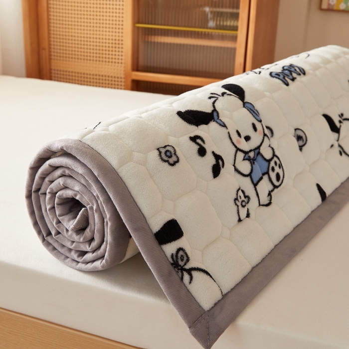 91家纺网 家纺一手货源 找家纺 元昊床垫 2025新款牛奶绒学生宿舍夹棉床垫直角防滑床垫 大耳朵狗