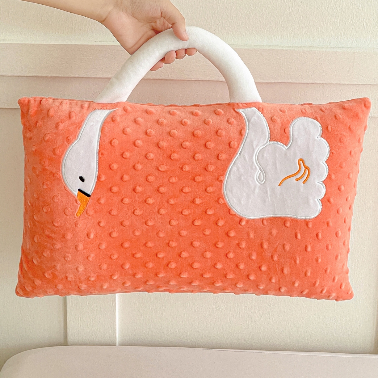 91家纺网 家纺一手货源 找家纺 （总）亦帆枕芯 2025新款豆豆绒儿童卡童手提枕头枕芯枕芯加枕套可拆洗