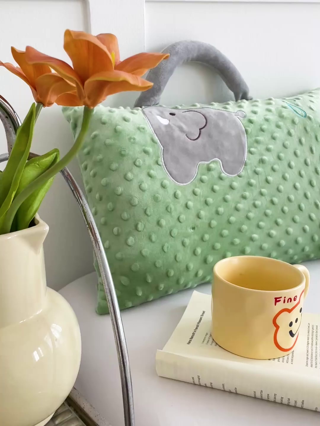 91家纺网 家纺一手货源 找家纺 亦帆枕芯 2025新款豆豆绒儿童卡童手提枕头枕芯枕芯加枕套可拆洗 绿色大象-手提卡通枕头