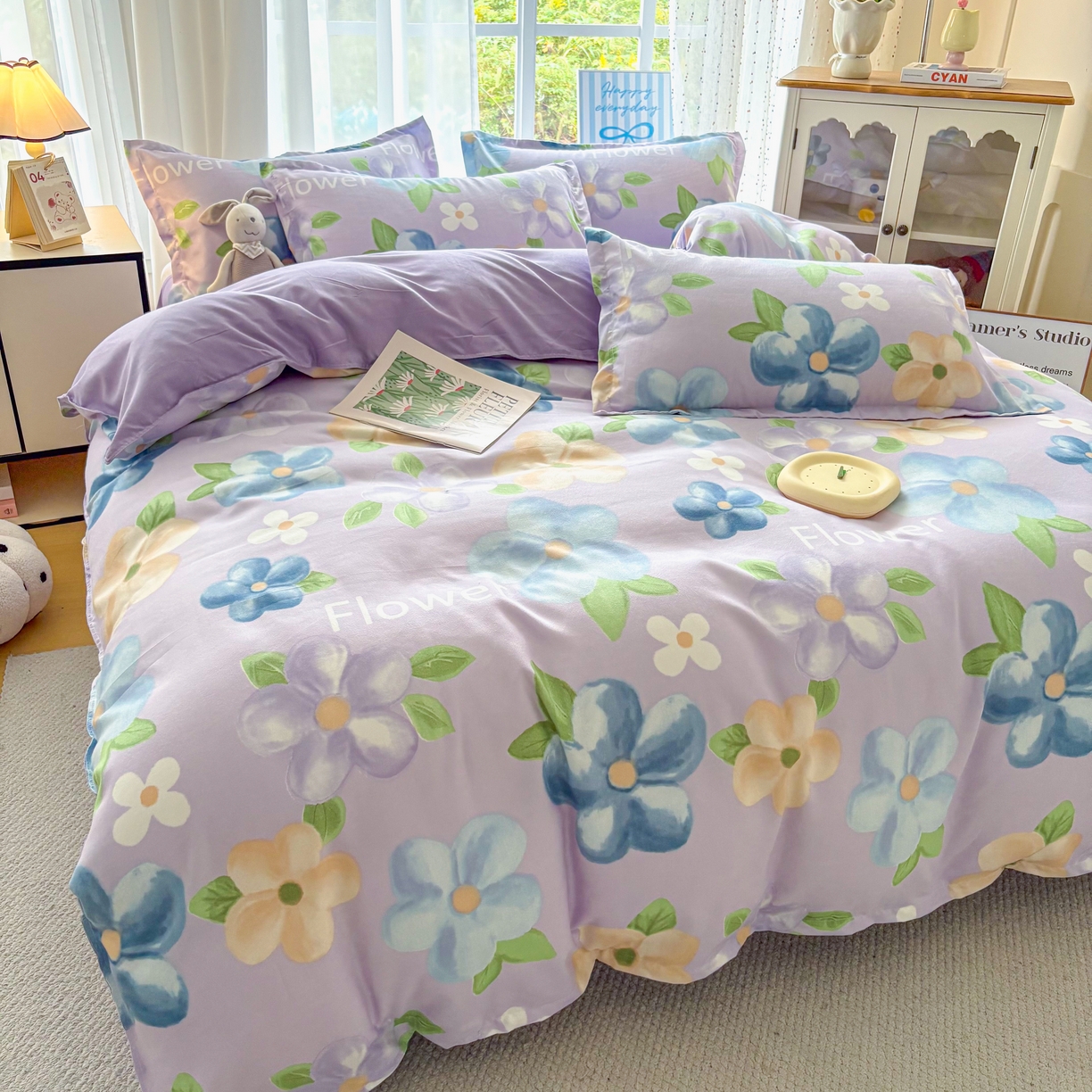 91家纺网 家纺一手货源 找家纺 正莱欣 2025新品加厚生态棉磨毛四件套高克重植物羊绒床单款床笠款四件套大量现货（学生三件套）巴黎花染