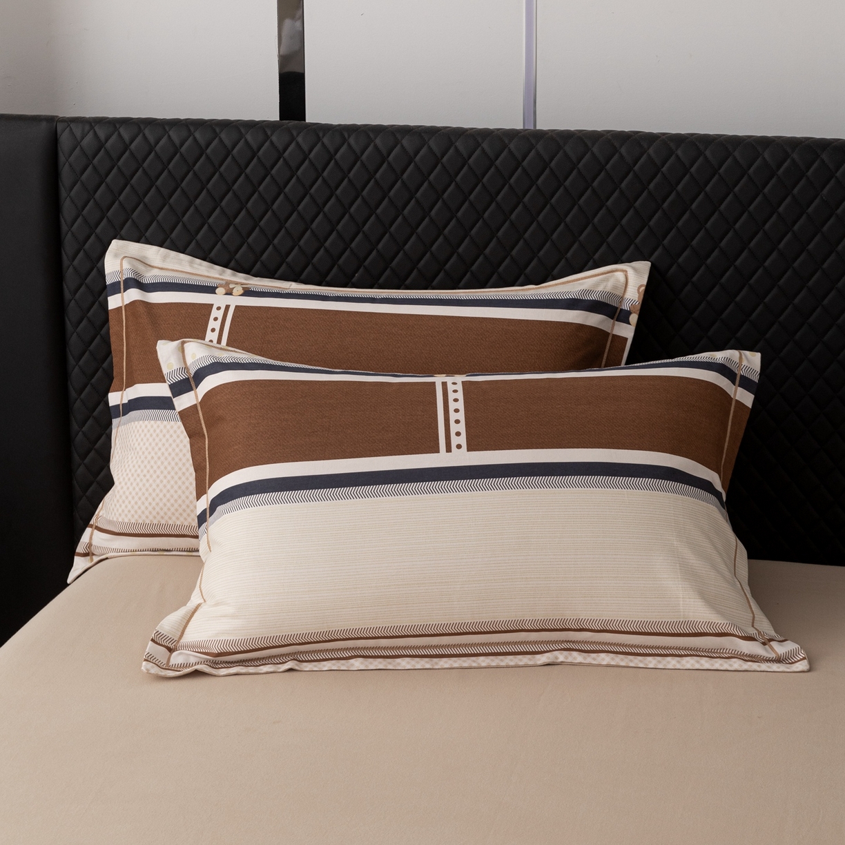 91家纺网 家纺一手货源 找家纺 晶缦家纺 2025新款加厚纯棉全棉磨毛四件套 熊可爱咖