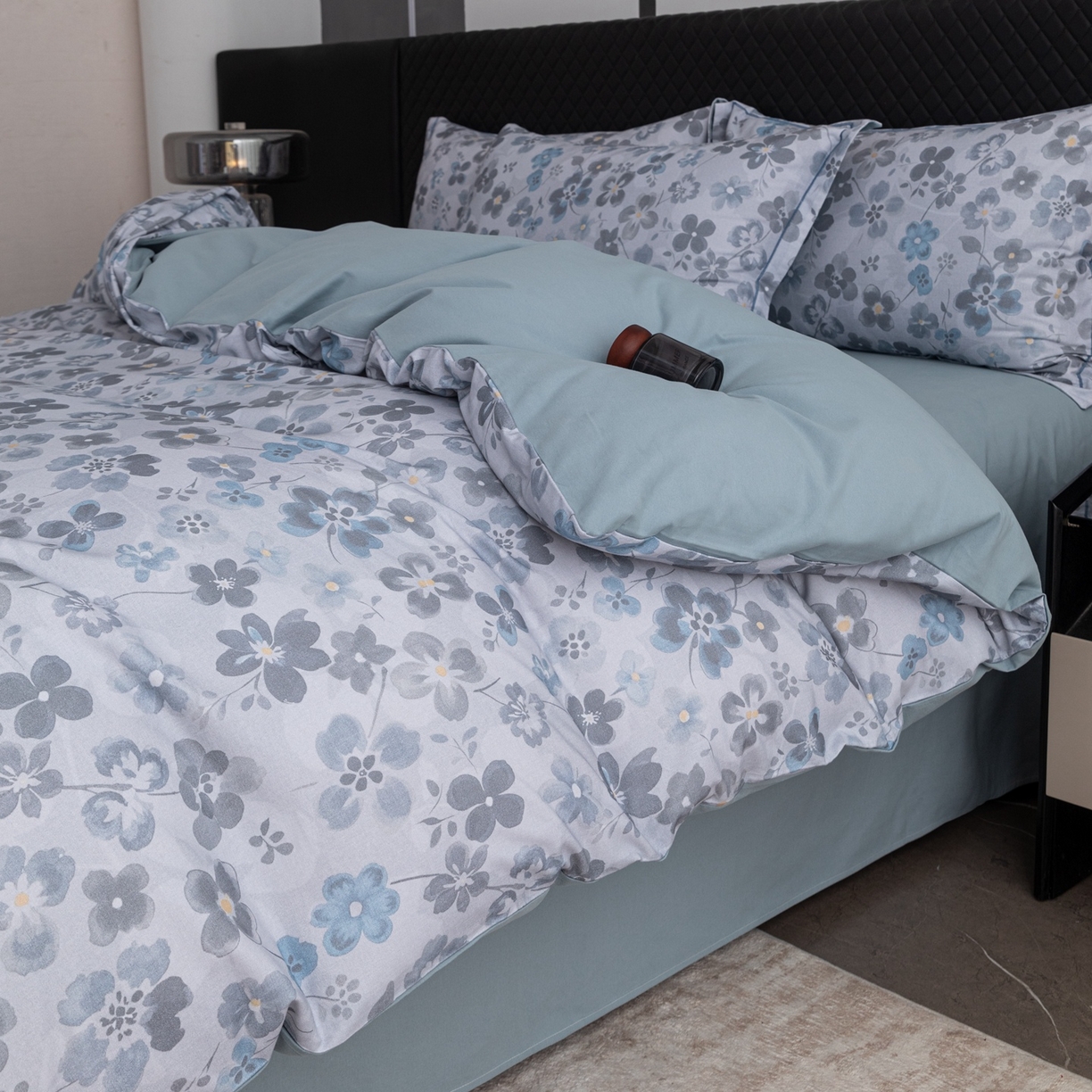 91家纺网 家纺一手货源 找家纺 晶缦家纺 2025新款加厚纯棉全棉磨毛四件套 春风恋曲灰