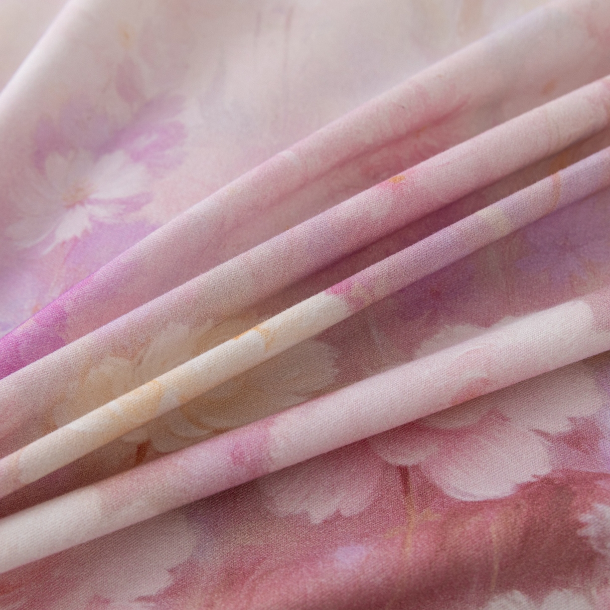 91家纺网 家纺一手货源 找家纺 晶缦家纺 2025新款加厚纯棉全棉磨毛四件套 篱笆小筑粉