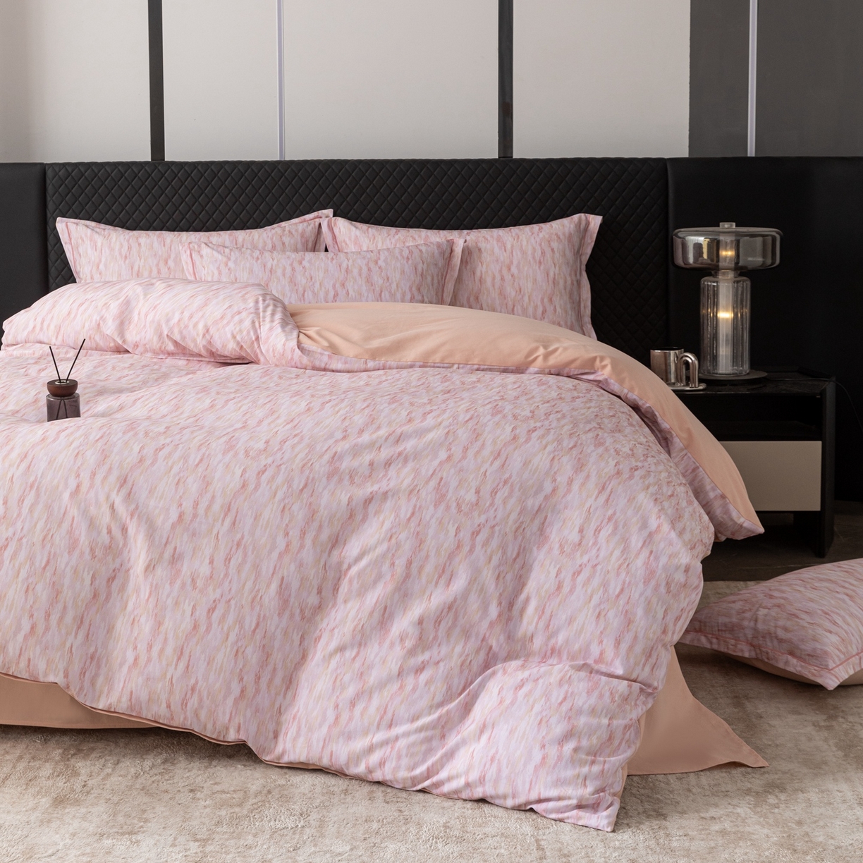 91家纺网 家纺一手货源 找家纺 晶缦家纺 2025新款加厚纯棉全棉磨毛四件套 云岫流彩粉