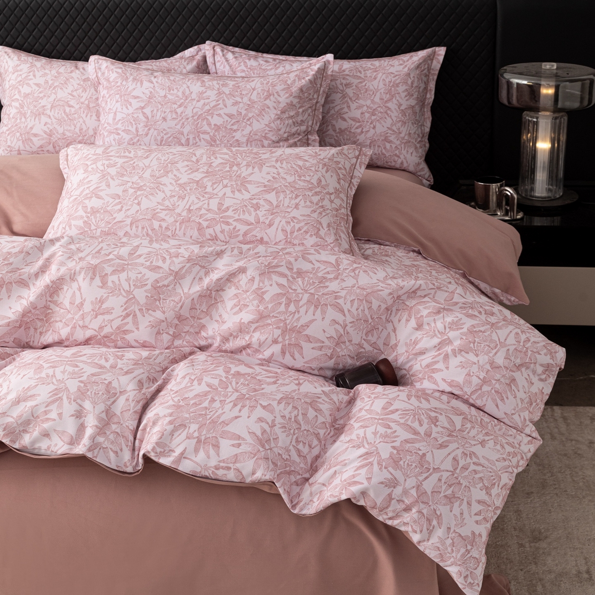 91家纺网 家纺一手货源 找家纺 晶缦家纺 2025新款加厚纯棉全棉磨毛四件套 恋影春天粉