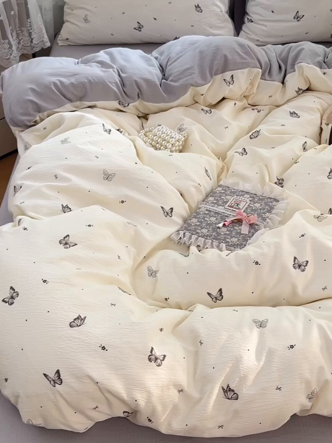 91家纺网 家纺一手货源 找家纺 优佳优品 2025新款高克重云感双层纱印花四件套 蝶语素织