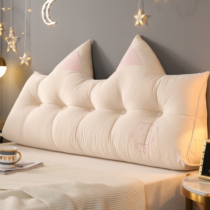 91家纺网 家纺一手货源 找家纺 （总）碧尔家居 2025新款猫三角床头靠垫床上靠枕软包靠背抱枕