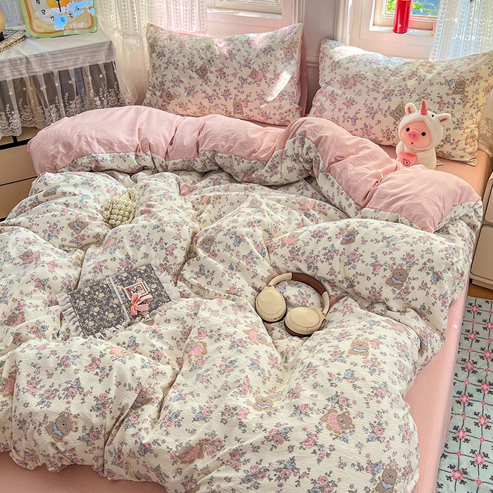 91家纺网 家纺一手货源 找家纺 优佳优品 2025新款高克重云感双层纱印花四件套 熊花私语