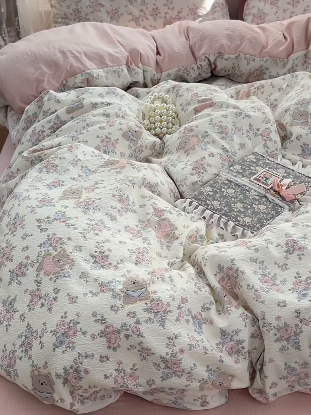 91家纺网 家纺一手货源 找家纺 优佳优品 2025新款高克重云感双层纱印花四件套 熊花私语