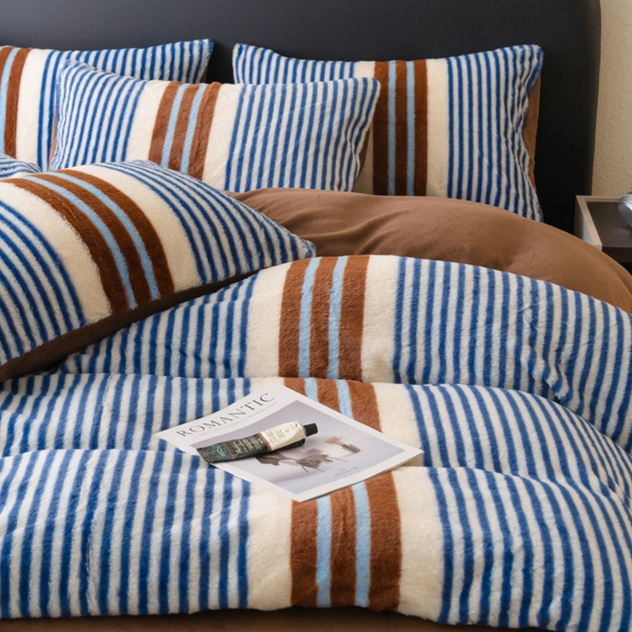 91家纺网 家纺一手货源 找家纺 梦纤绒 2025新款兔毛绒四件套 浅调爱纹