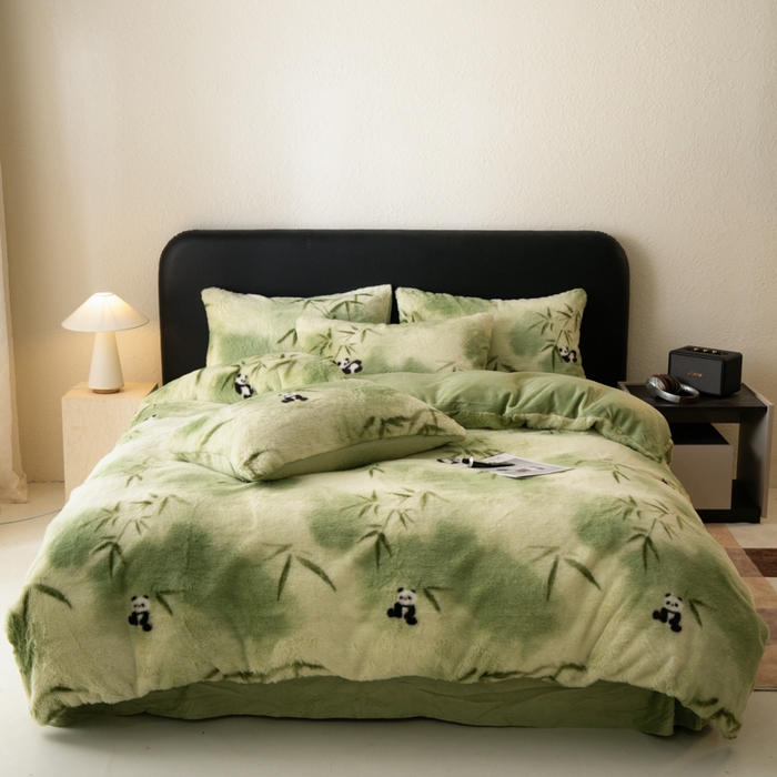 梦纤绒 2025新款兔毛绒四件套 熊猫啃竹叶