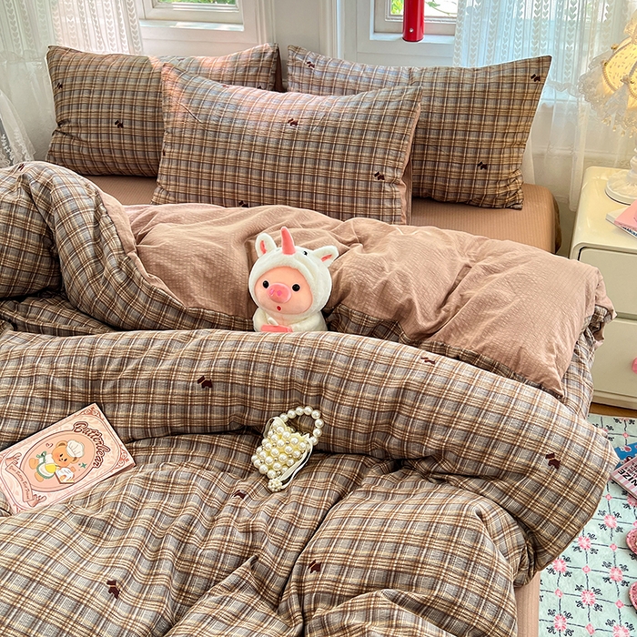 91家纺网 家纺一手货源 找家纺 优佳优品 2025新款高克重云感双层纱印花四件套 织棕纹韵