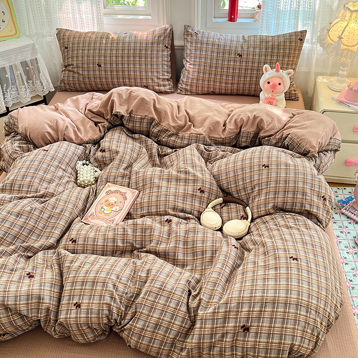 91家纺网 家纺一手货源 找家纺 优佳优品 2025新款高克重云感双层纱印花四件套 织棕纹韵