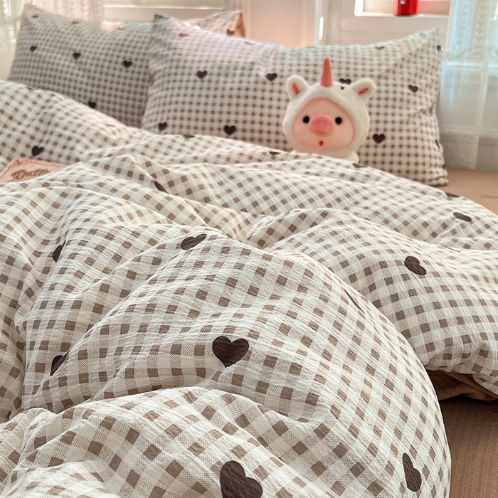 91家纺网 家纺一手货源 找家纺 优佳优品 2025新款高克重云感双层纱印花四件套 棕心棋语