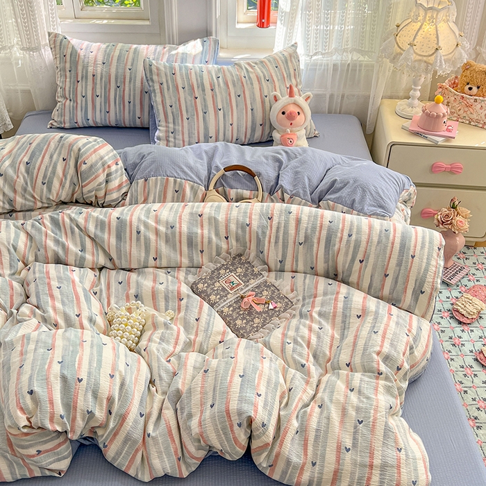 91家纺网 家纺一手货源 找家纺 优尚佳生活馆 2025新款高克重云感双层纱印花四件套 彩条心梦