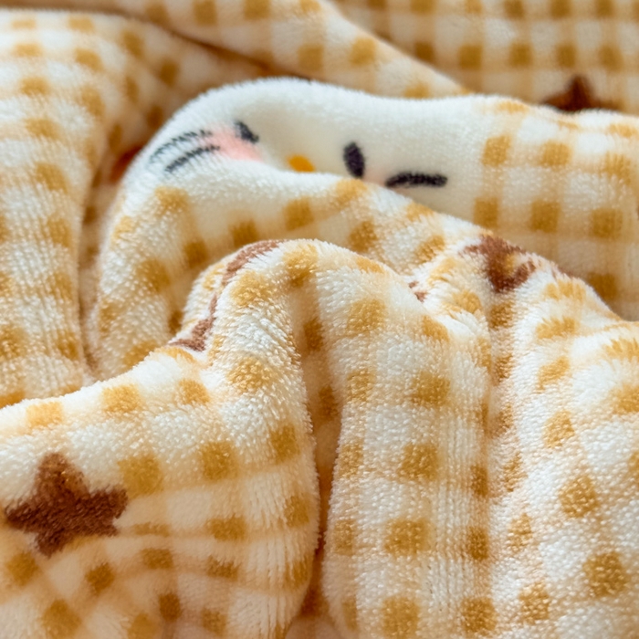 91家纺网 家纺一手货源 找家纺 爱彼家纺 2025新款奶油风羊羔绒+牛奶绒可爱卡通被子被芯秋被冬被被子被芯-直播热门款 奶咖小猫