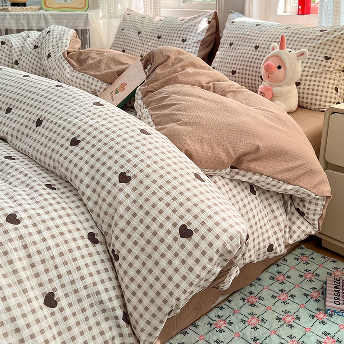 91家纺网 家纺一手货源 找家纺 优尚佳生活馆 2025新款高克重云感双层纱印花四件套 棕心棋语