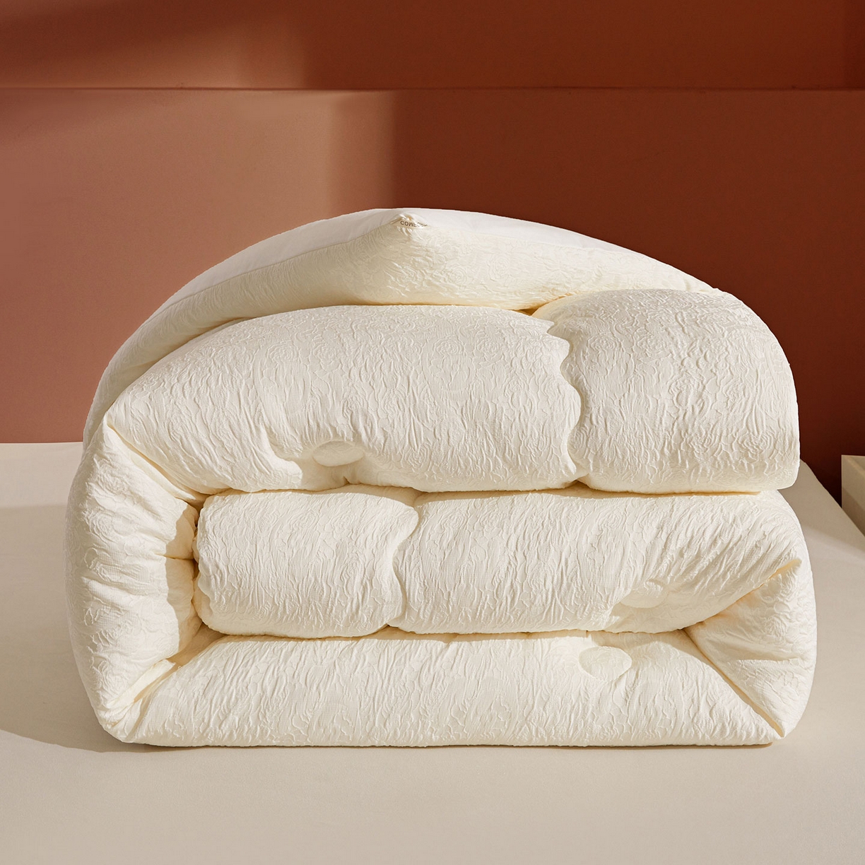 欢乐季 2025新款贡缎浮雕提花棉花被 被子被芯 奶油白