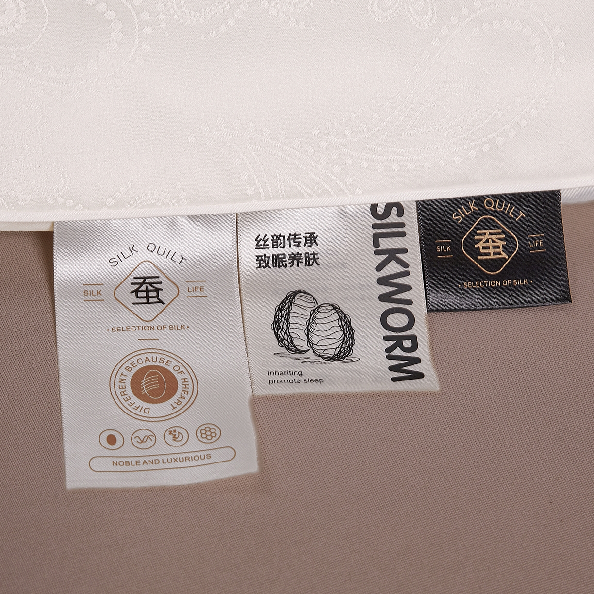 91家纺网 家纺一手货源 找家纺 （总）欢乐季 2025新款贡缎提花蚕丝被 被子被芯