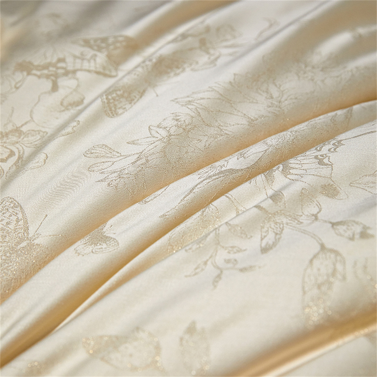 91家纺网 家纺一手货源 找家纺 麦肯锡 2025新款寐颜冬季高端新品60s天丝棉提花春秋被子母被冬被-寐影 鎏金