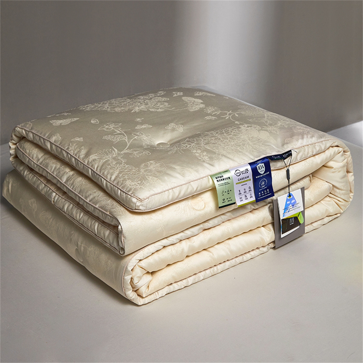 91家纺网 家纺一手货源 找家纺 麦肯锡 2025新款寐颜冬季高端新品60s天丝棉提花春秋被子母被冬被-寐影 鎏金