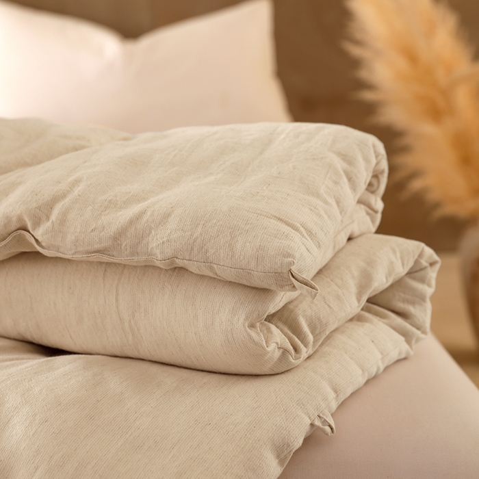 91家纺网 家纺一手货源 找家纺 麦肯锡 2025新款绣花棉麻新疆棉花四季被-花好月圆 本色