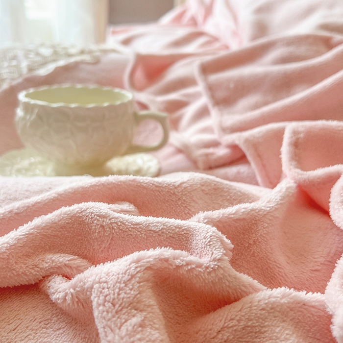 91家纺网 家纺一手货源 找家纺 （总）网红馆（ck家纺） 2025新款牛奶绒蕾丝花边倾城系列四件套