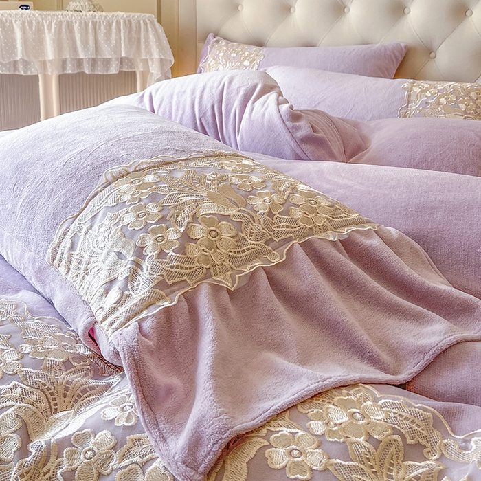 91家纺网 家纺一手货源 找家纺 网红馆（ck家纺） 2025新款牛奶绒蕾丝花边倾城系列四件套 倾城-紫