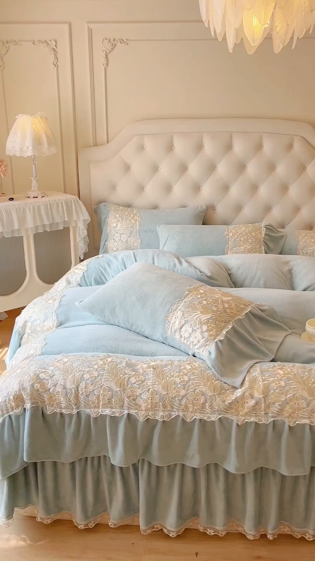 91家纺网 家纺一手货源 找家纺 网红馆（ck家纺） 2025新款牛奶绒蕾丝花边倾城系列四件套 倾城-绿