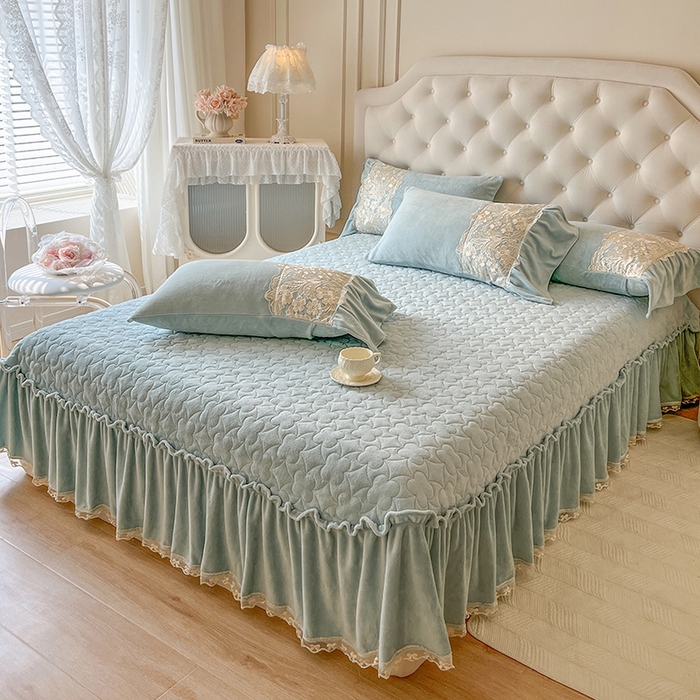 网红馆（ck家纺） 2025新款牛奶绒蕾丝花边倾城系列单床盖 倾城-绿