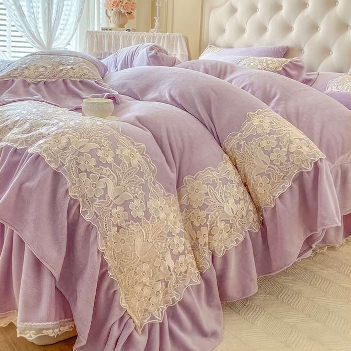 91家纺网 家纺一手货源 找家纺 网红馆（ck家纺） 2025新款牛奶绒蕾丝花边倾城系列单床盖 倾城-紫