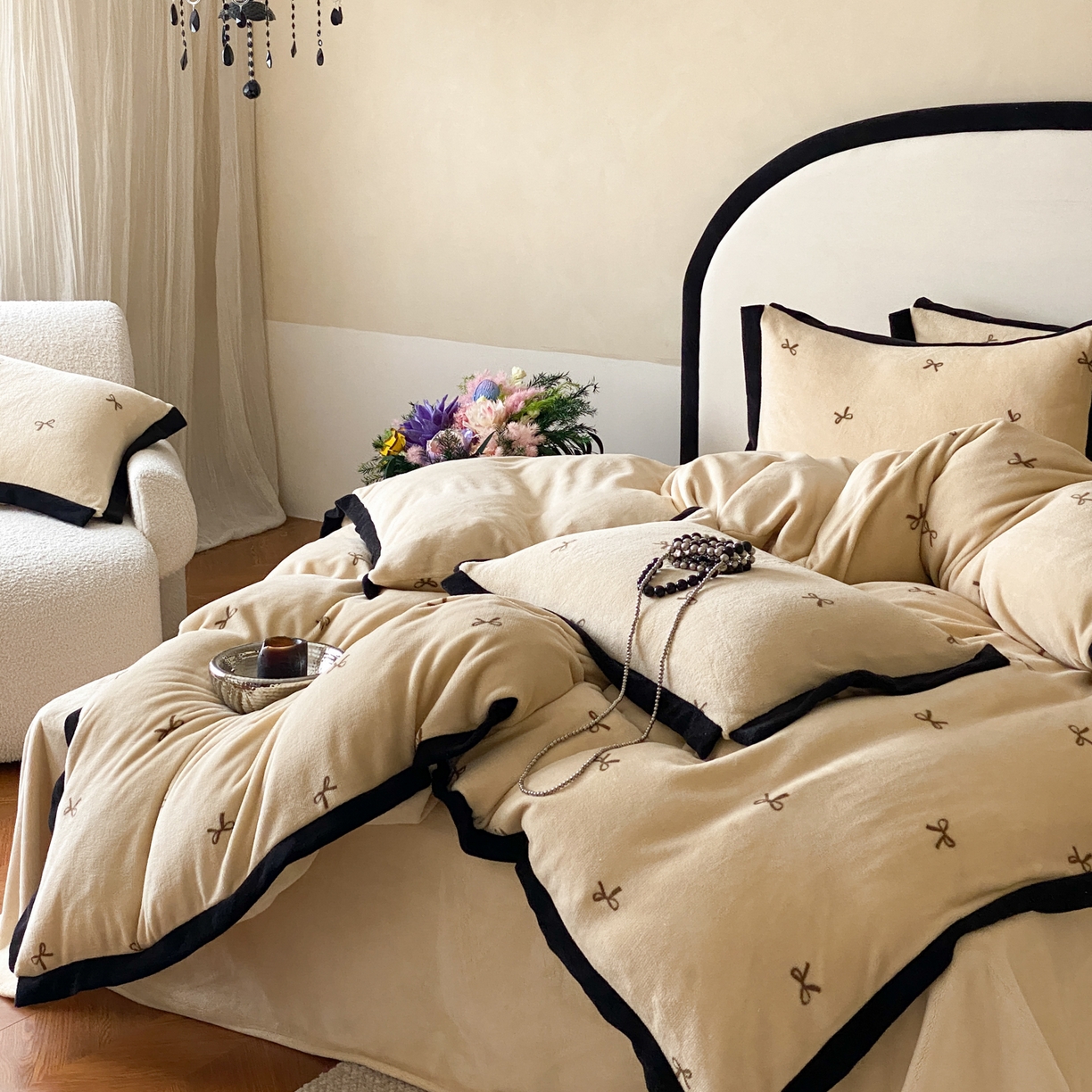 91家纺网 家纺一手货源 找家纺 云栖家居 2025秋冬新款加厚印花防静电消光牛奶绒四件套-梦境 梦境-咖