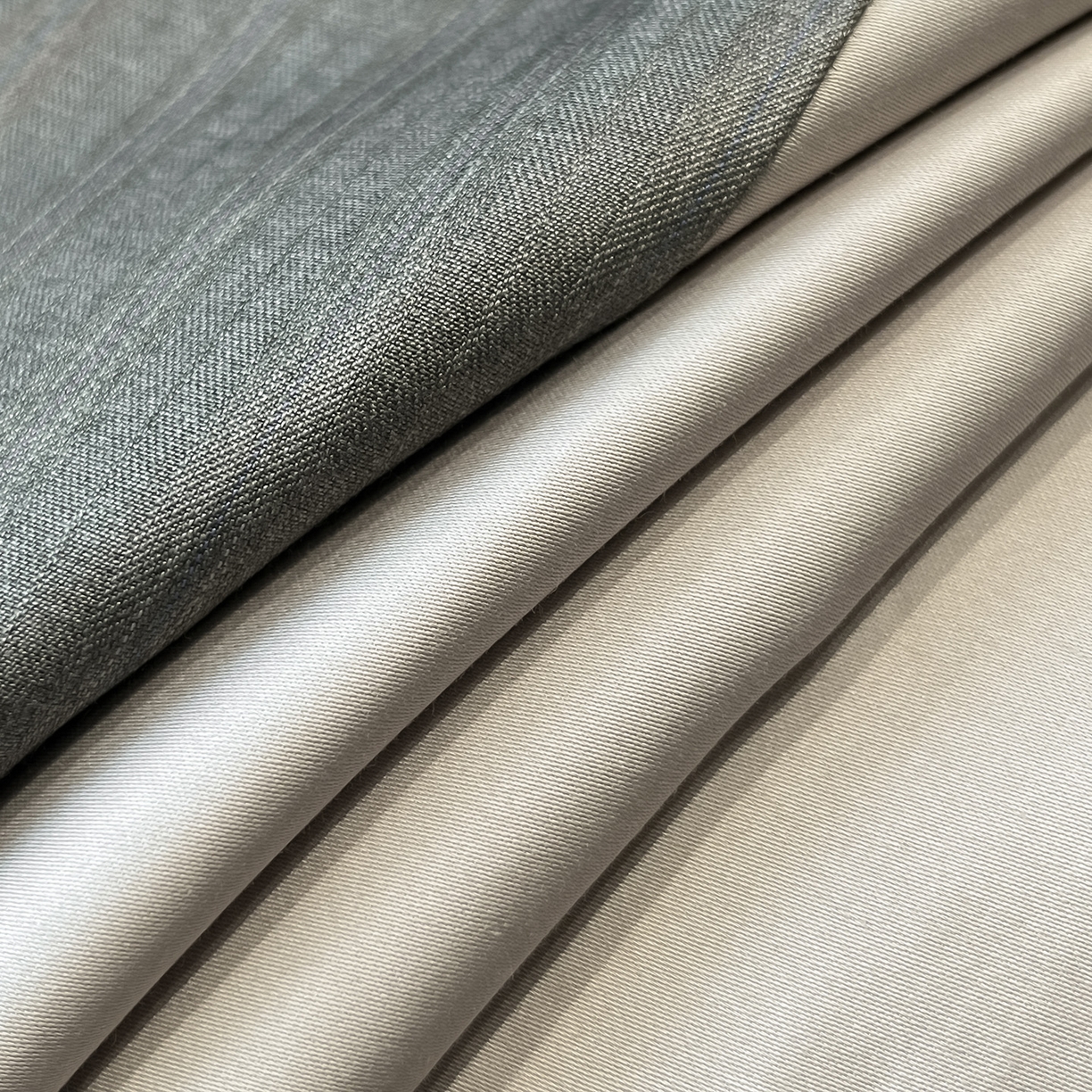 91家纺网 家纺一手货源 找家纺 置顶家纺 2025新款奥斯卡男士商务100支四件套 奥斯卡-山灰