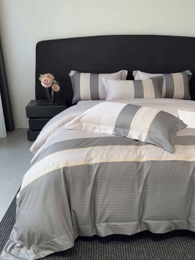 91家纺网 家纺一手货源 找家纺 置顶家纺 2025新款奥斯卡男士商务100支四件套 奥斯卡-山灰