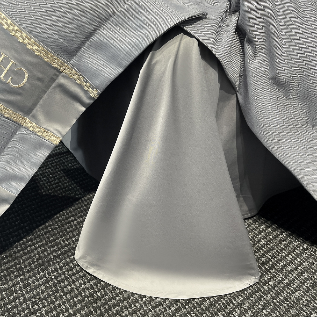 91家纺网 家纺一手货源 找家纺 置顶家纺 2025新款奥斯卡男士商务100支四件套 奥斯卡-绅士灰