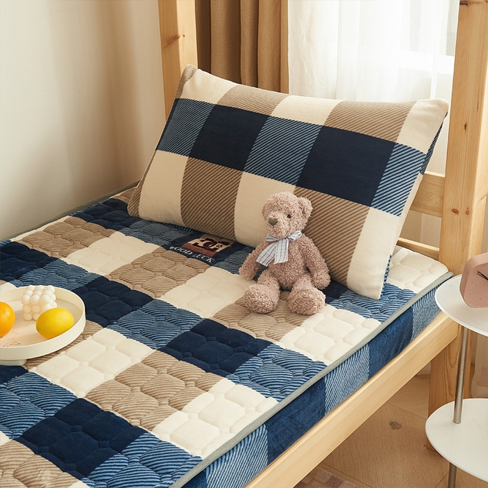 91家纺网 家纺一手货源 找家纺 （总）斯尔顿 2025冬季新款牛奶绒学生上下铺床垫床护垫大学生开学季床褥子 牛奶绒床褥