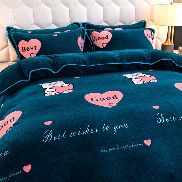 91家纺网 家纺一手货源 找家纺 眠多宝 2025新款8-9斤高克重牛奶绒四件套法莱绒水晶绒金貂绒抖音快手直播热款 爱心小熊