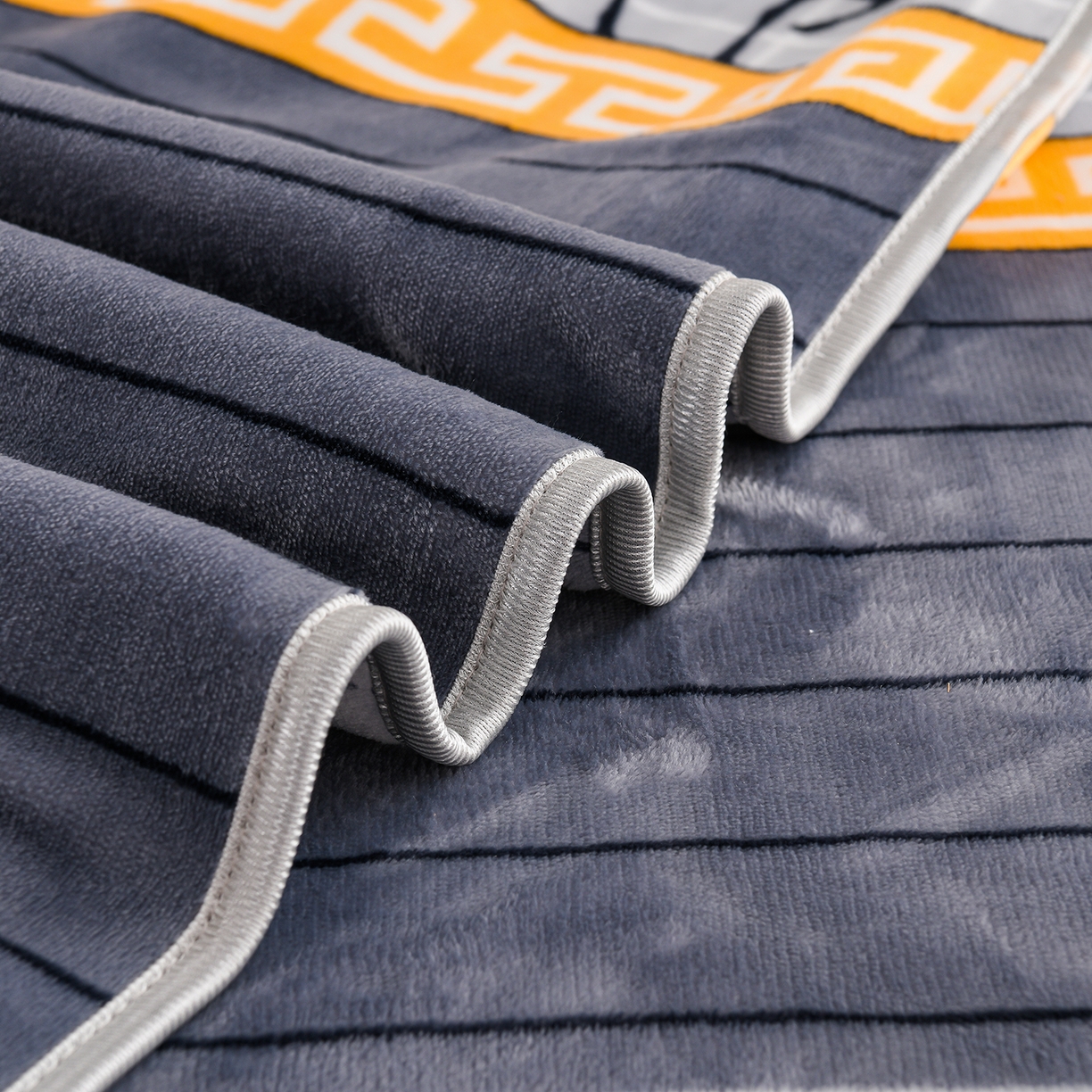 91家纺网 家纺一手货源 找家纺 眠多宝 2025新款8-9斤高克重牛奶绒四件套法莱绒水晶绒金貂绒抖音快手直播热款 幸运树