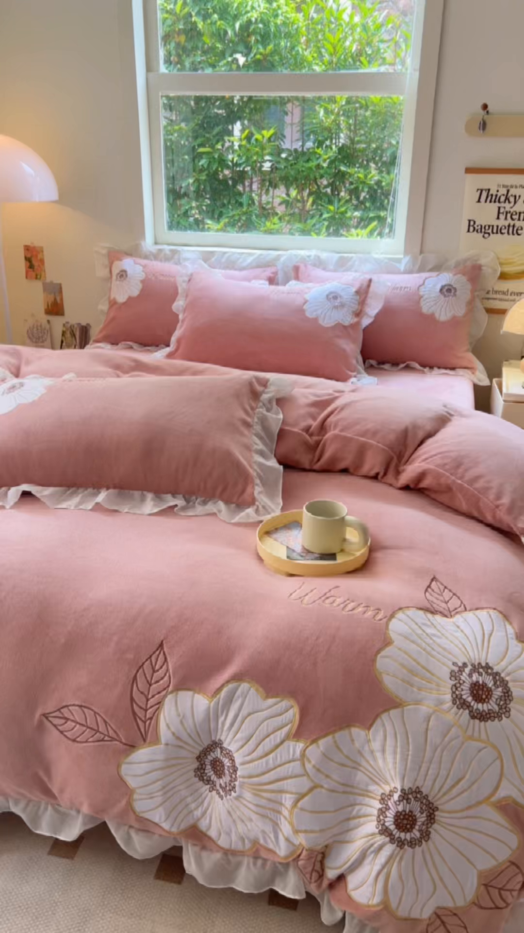 91家纺网 家纺一手货源 找家纺 木子家纺 2025新款半亩花田牛奶绒四件套 淡曙红