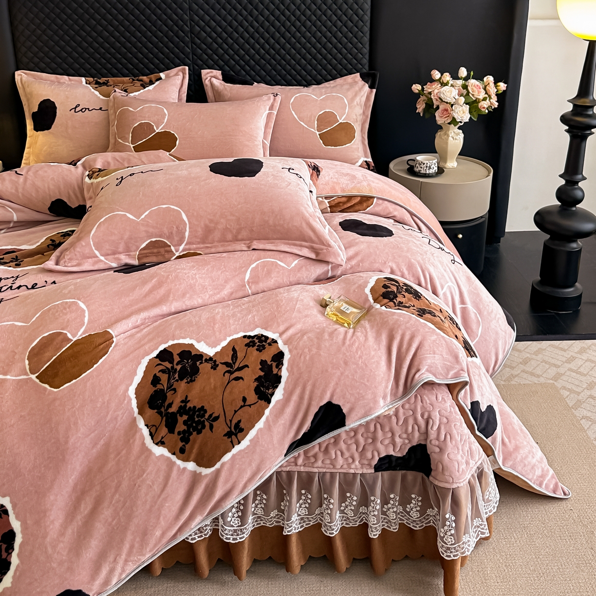 91家纺网 家纺一手货源 找家纺 凤杰家纺 2025新款加厚牛奶绒床盖四件套 爱慕