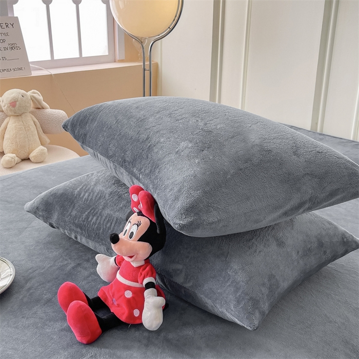 91家纺网 家纺一手货源 找家纺 （总）莎臣豹 2025水晶绒短毛绒跑量款纯色床笠可配二三件套