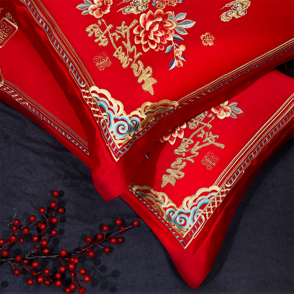 91家纺网 家纺一手货源 找家纺 布乐意 2025新款全棉长绒棉贡缎提花全工艺喷气重工新中式绣花大红婚庆四件套多件套直播 百年好合