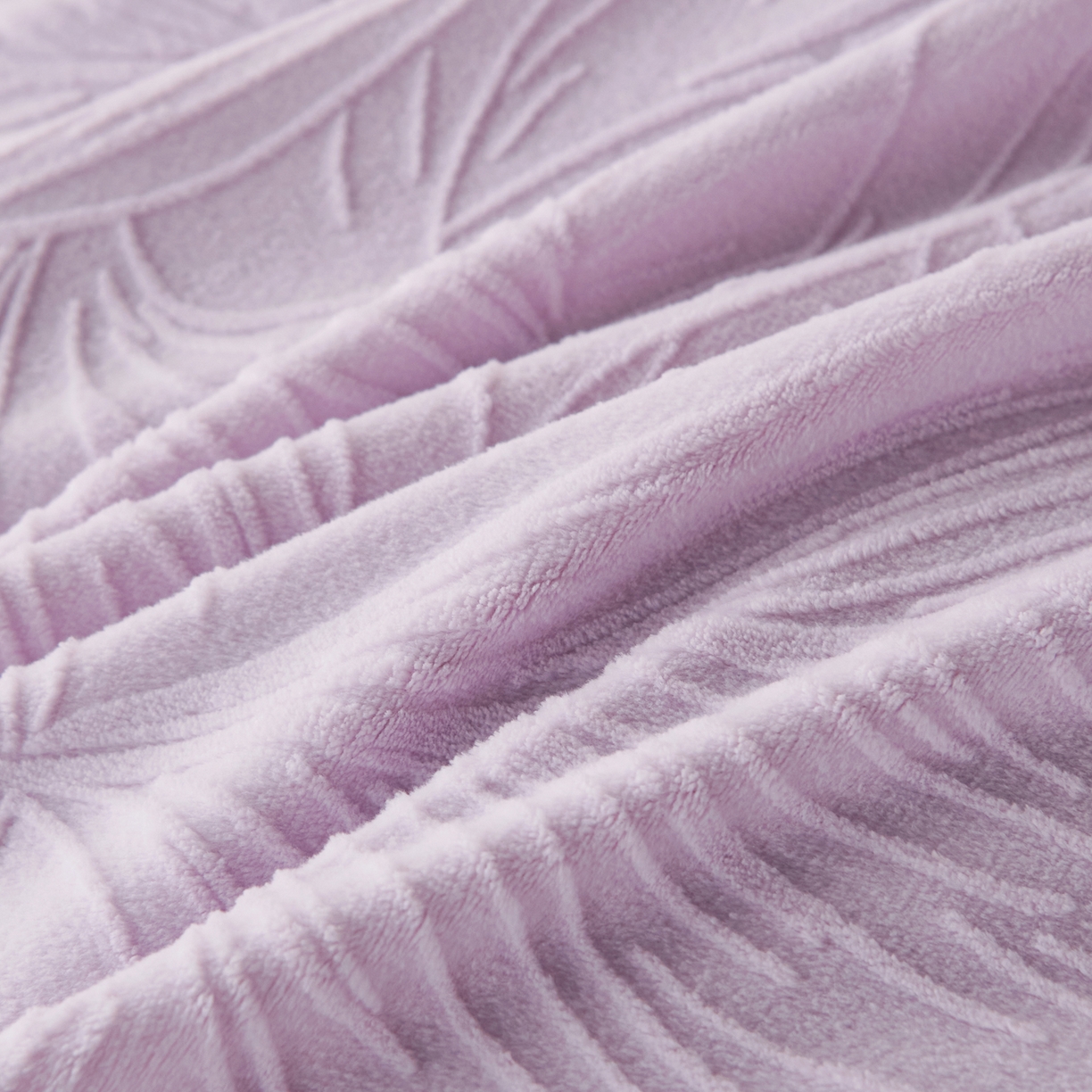 91家纺网 家纺一手货源 找家纺 青竹苑 2025新款雕花牛奶绒夹棉床盖款四件套 森野-幻紫