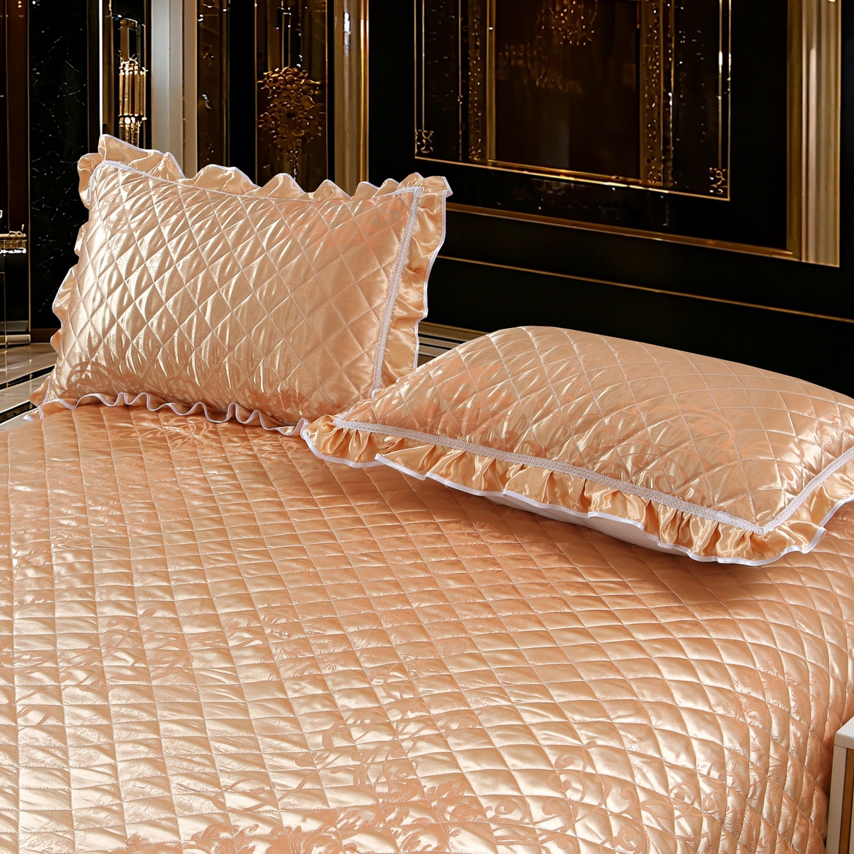 91家纺网 家纺一手货源 找家纺 （总）雅绅阁 2025新款仿真丝贡缎提花床盖三件套