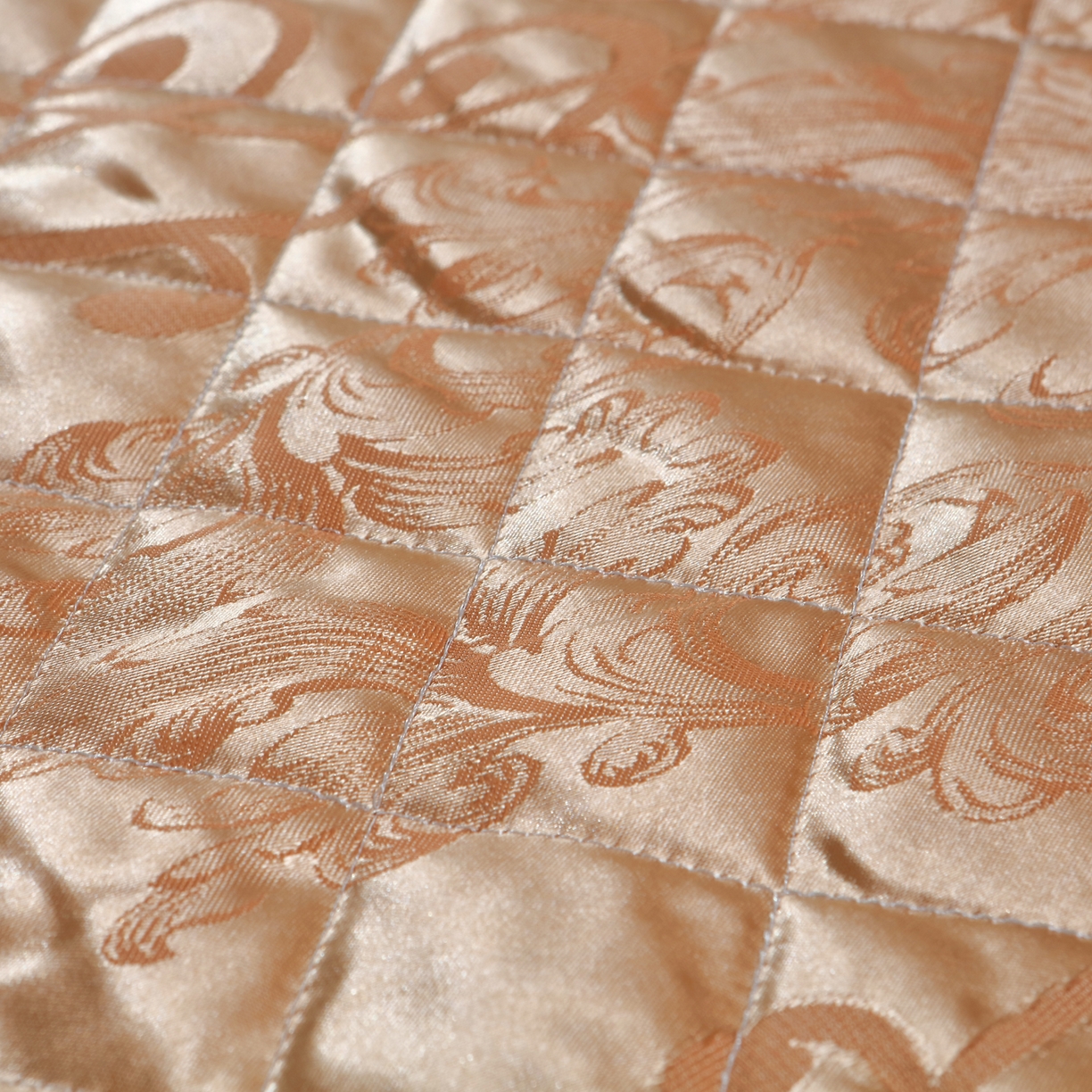 91家纺网 家纺一手货源 找家纺 （总）雅绅阁 2025新款仿真丝贡缎提花床盖三件套